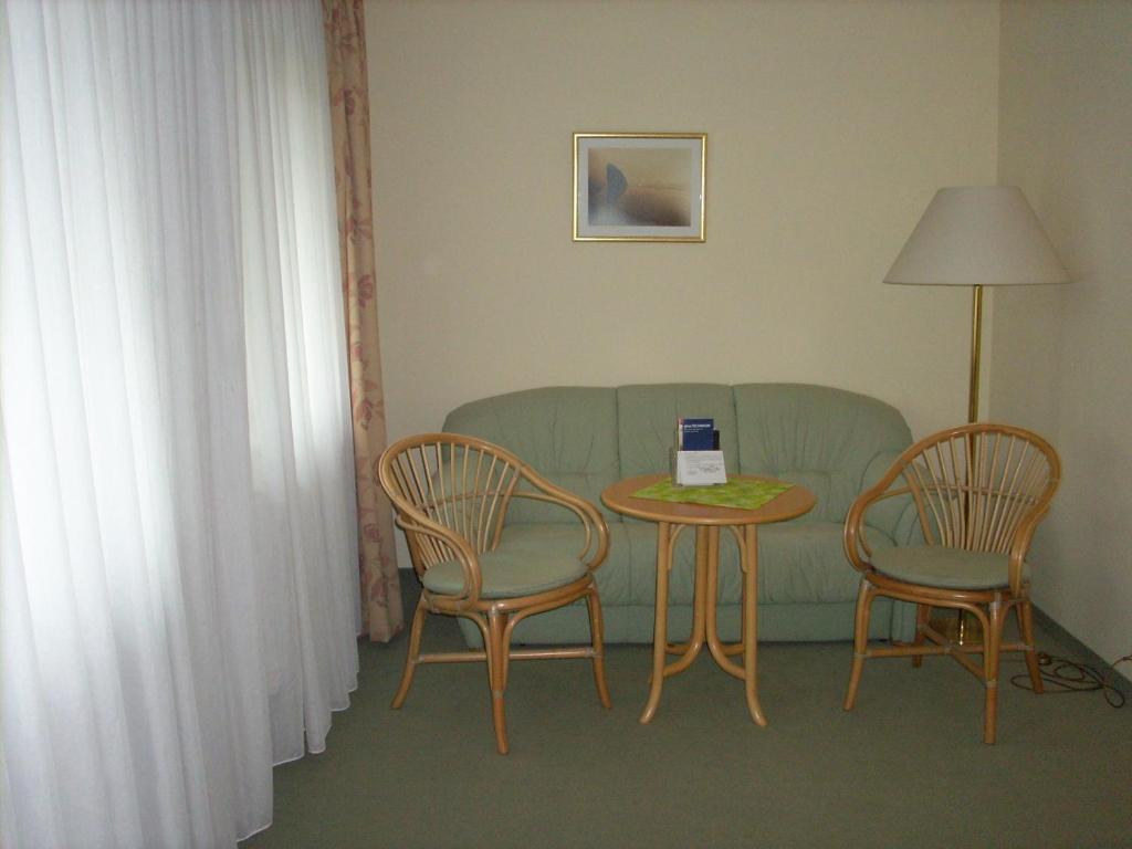 Hotel am Wariner See Zimmer foto
