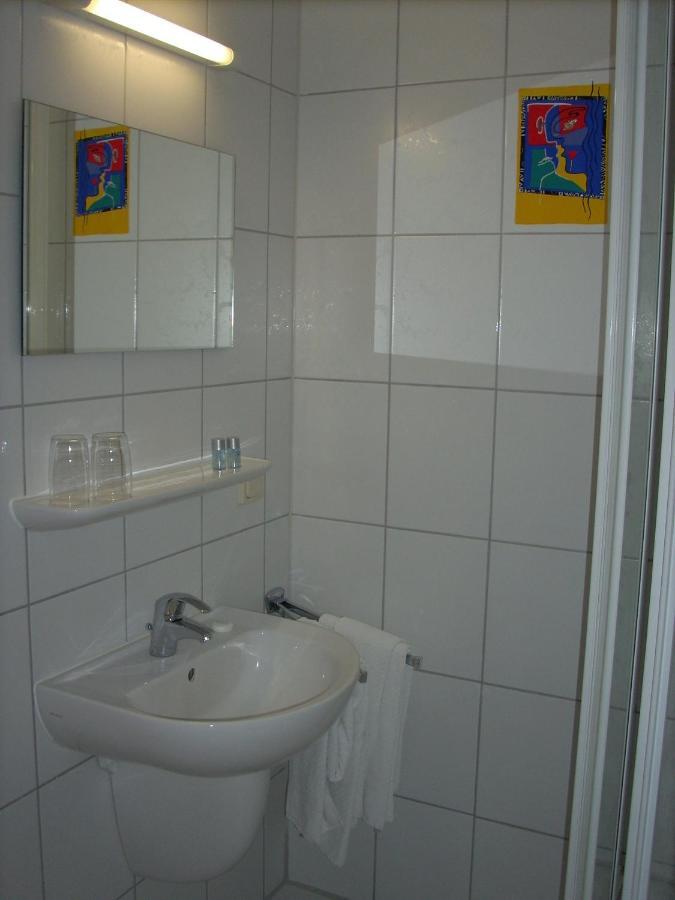 Hotel am Wariner See Zimmer foto
